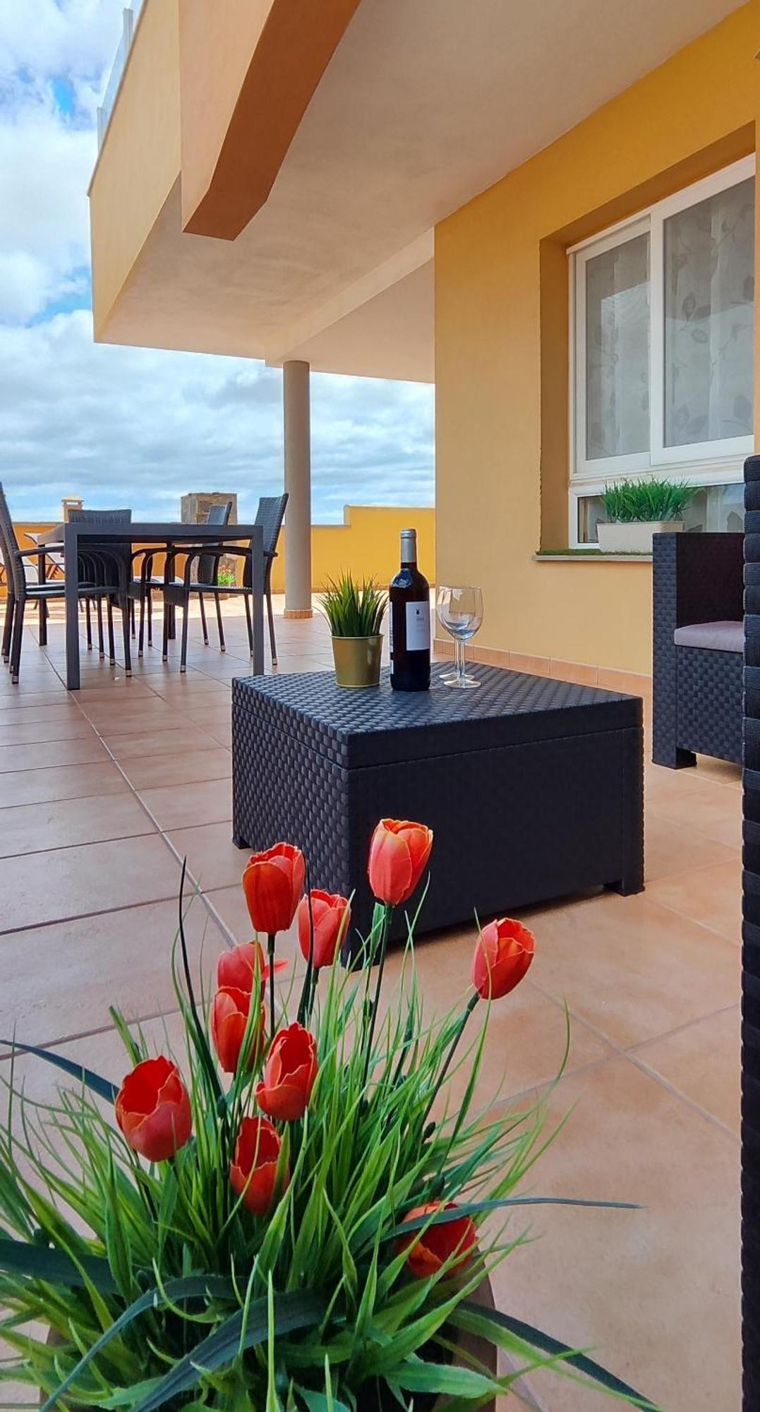 Tres Islas Apartment - 70 M2 Private Terrace Коралео Екстериор снимка